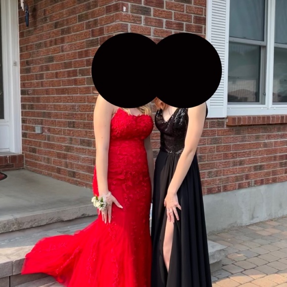 Prom dress - Picture 2 of 2